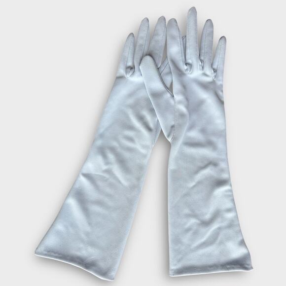 Wear Right Womens Vintage Light Blue Nylon Gloves Size 6 1/2 Made in Germany - Picture 1 of 8